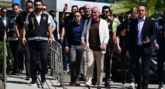 Mourinho imza için İstanbul'da