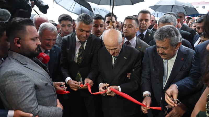 MHP Genel Başkanı Bahçeli, Ankara'da açılış törenine katıldı