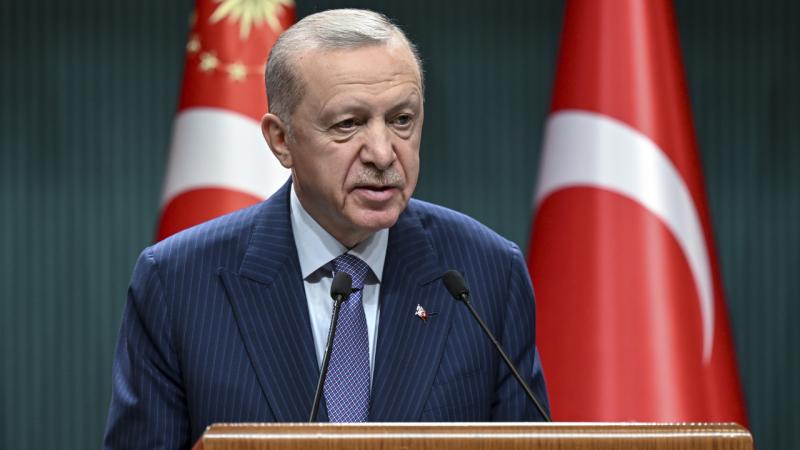 Cumhurbaşkanı Erdoğan YKS'ye girecek öğrencilere başarı diledi